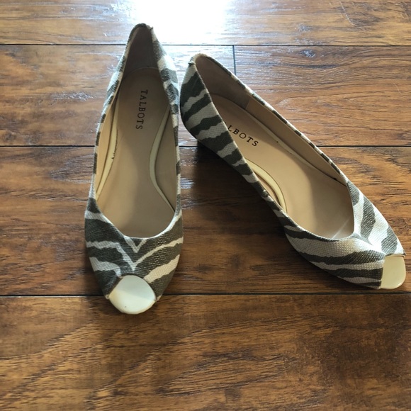 Talbots Peep toe heels - Picture 6 of 8